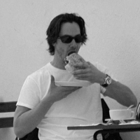 keanu eating